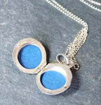 Vintage Small SILVER LOCKET - Circular on 16" Chain - 2.5g