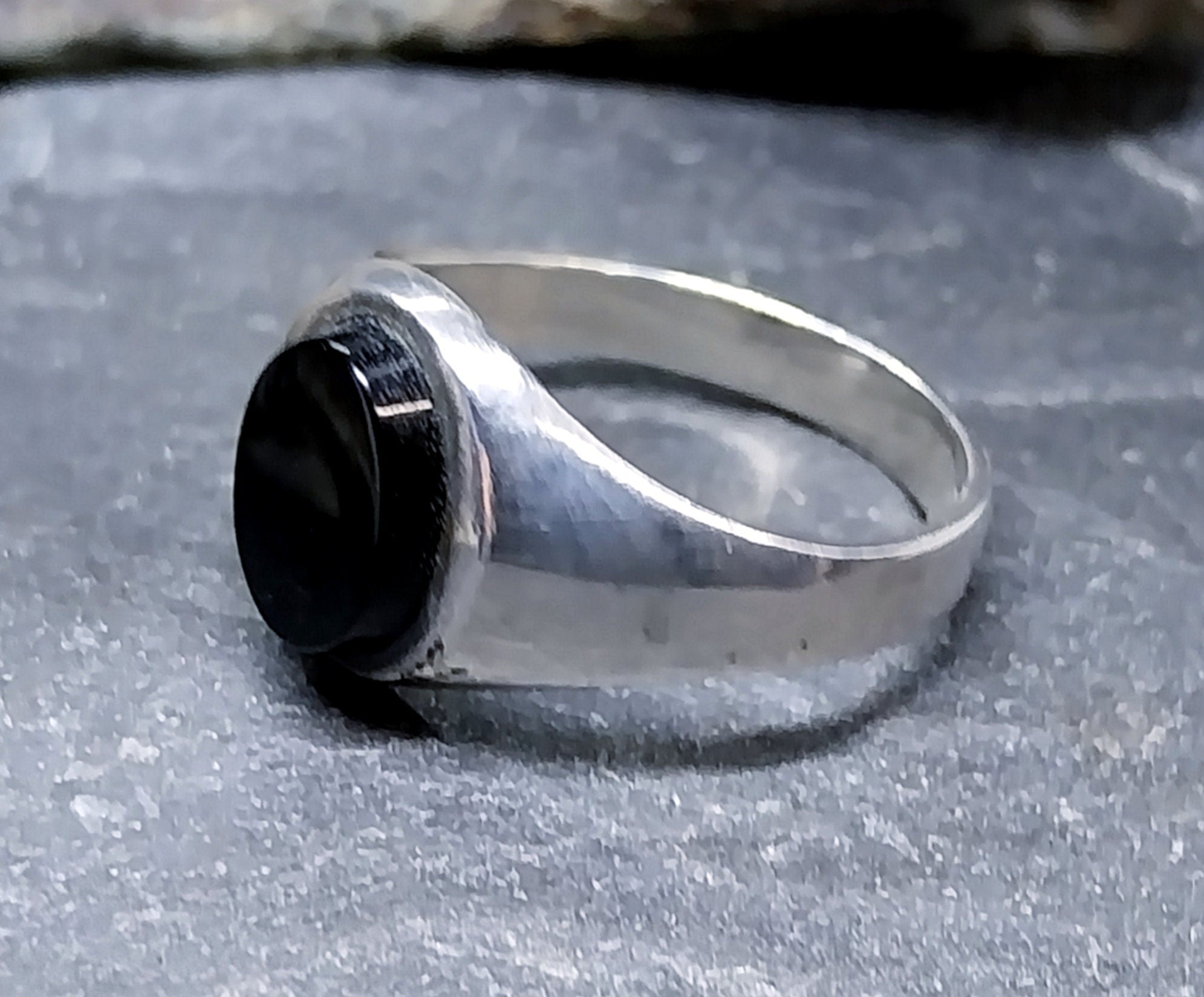 Vintage St SILVER Signet RING with Black ONYX Stone - uk size O (us 7) - 3.4g