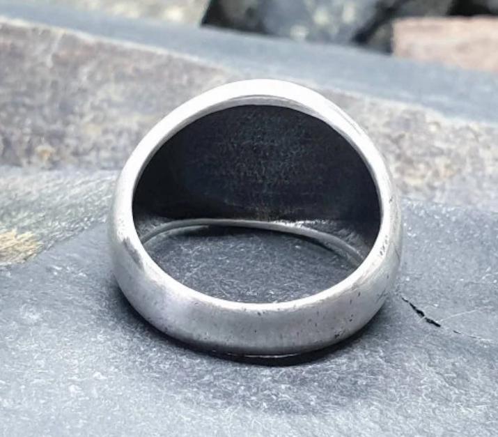 Vintage SILVER CELTIC SPIRAL Signet Ring - Size uk T ( usa 9.5) - 9.3g