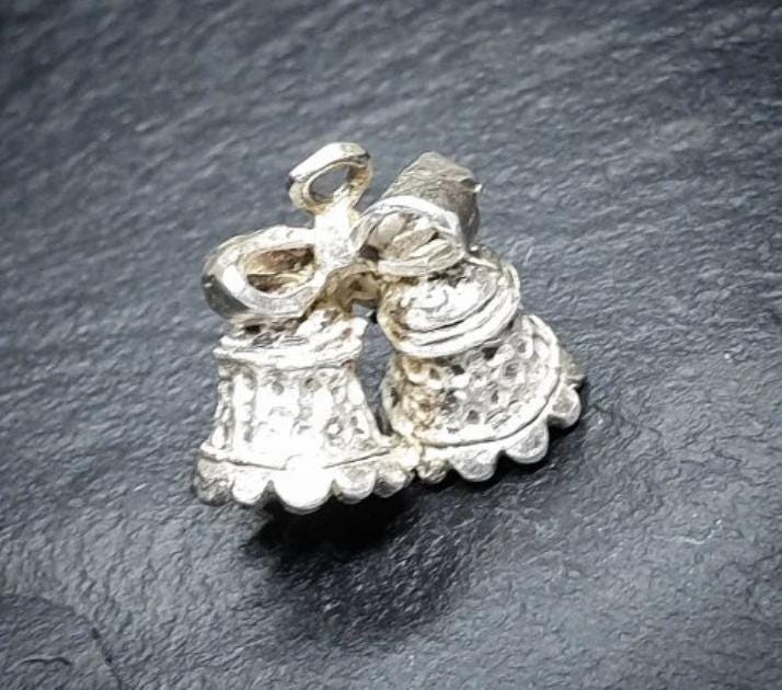 Vintage Silver TWO BELLS Charm - for bracelet, Wedding, Christmas, Anniversary, Birthday - 3.8g