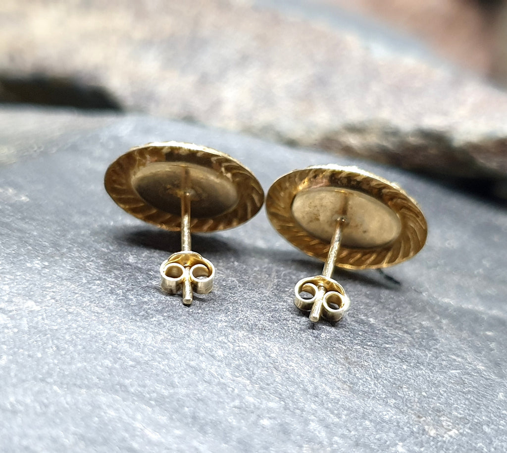 Vintage 9ct Gold Onyx Stud EARRINGS - butterfly backs