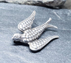 Antique Sterling Silver SWALLOW BROOCH BIRD - Pin 1.8g