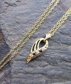 Vintage 9ct Gold Sapphire Pendant Necklace Leaf / Feather on 18" - 1.8g