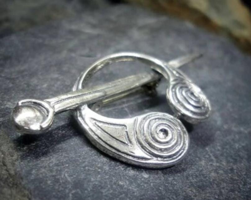 CELTIC PENANNULAR Brooch, - Viking Sterling Silver -  Shawl pin - 5.5g