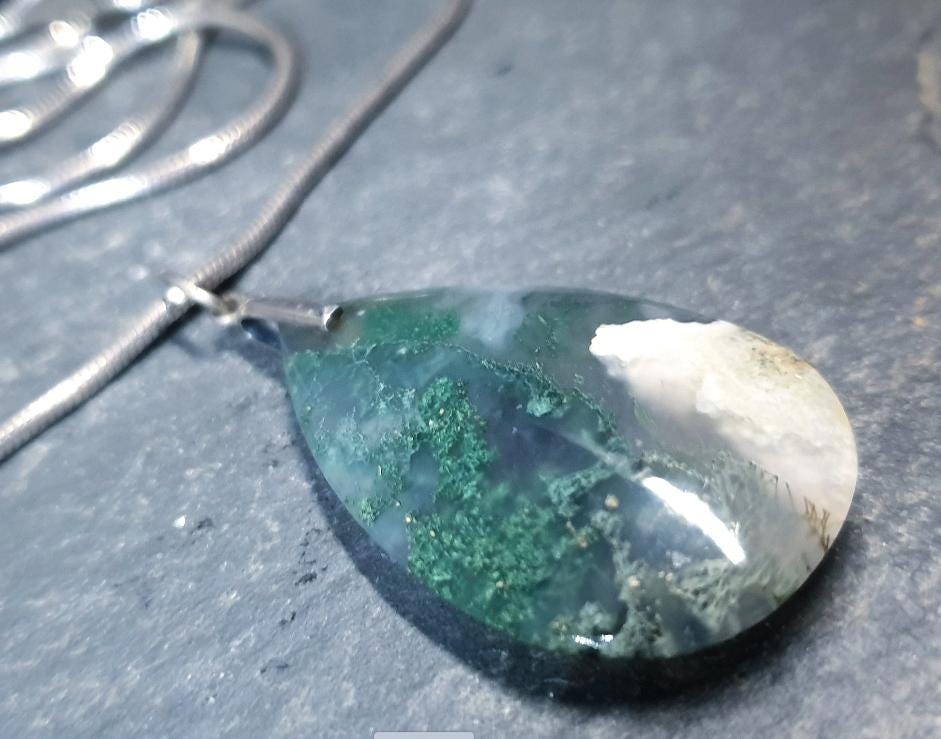 Large Moss Agate Teardrop Pendant Necklace on 20" Chain - 21.2g