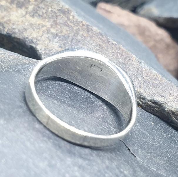 Vintage SILVER CELTIC KNOT Ring - Triquetra - Large Size uk W ( us 11) - 5.8g