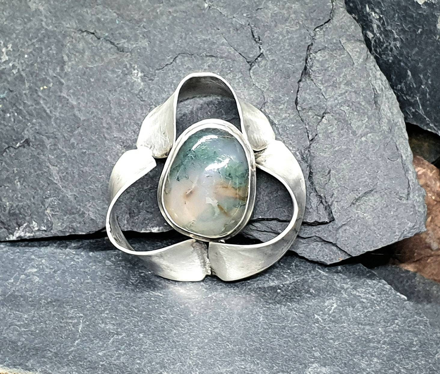 Vintage Modernist Moss Agate Silver Brooch - Sterling Silver - 9.2g