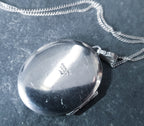 Large Oval SILVER LOCKET with Checker Board design on 18" Chain - 7.8g