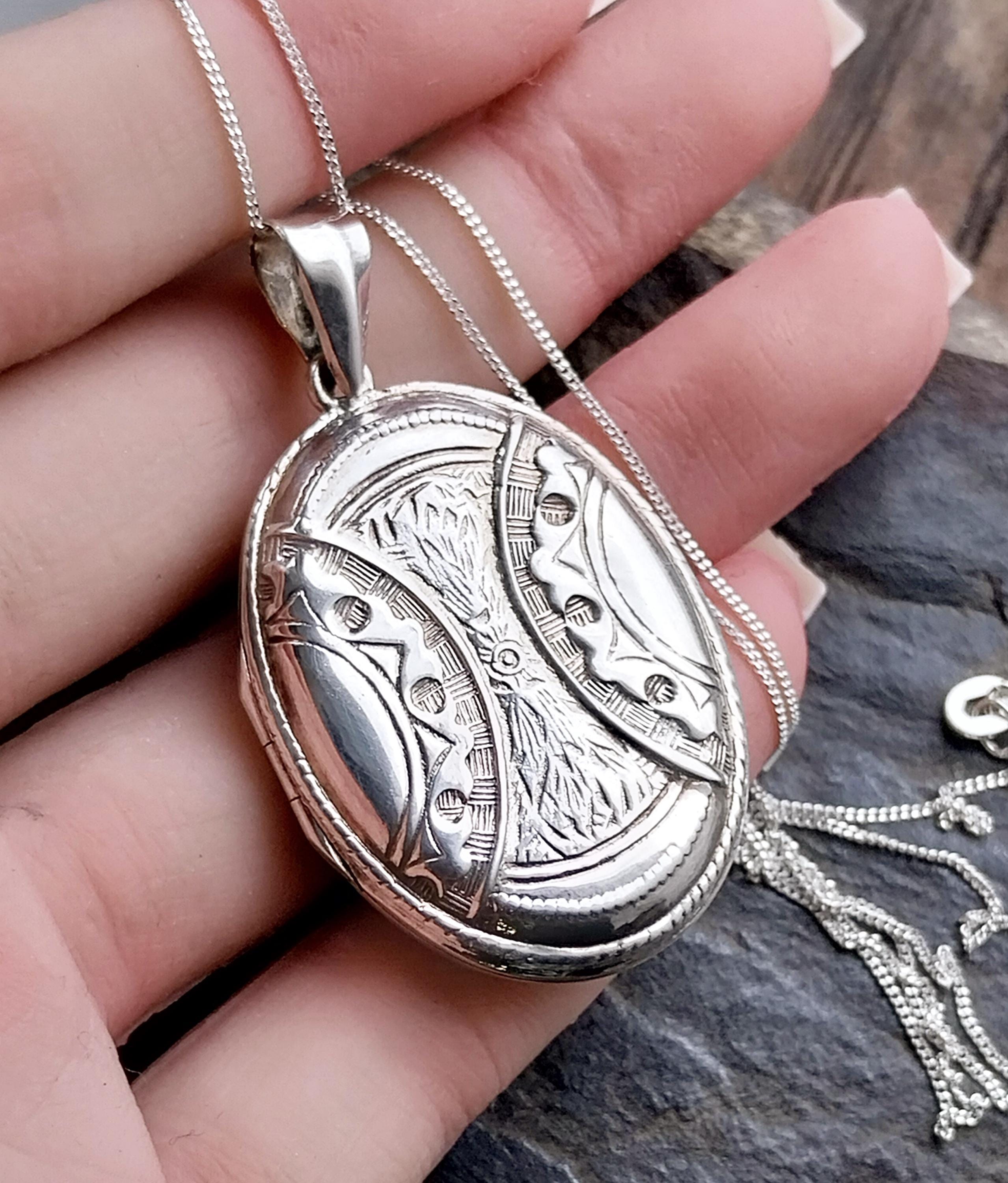 Large Vintage SILVER LOCKET - Victorian Style on 18" Chain - 9.4g