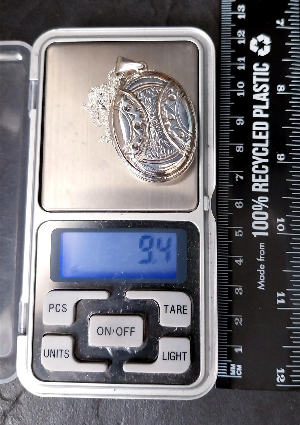 Large Vintage SILVER LOCKET - Victorian Style on 18" Chain - 9.4g