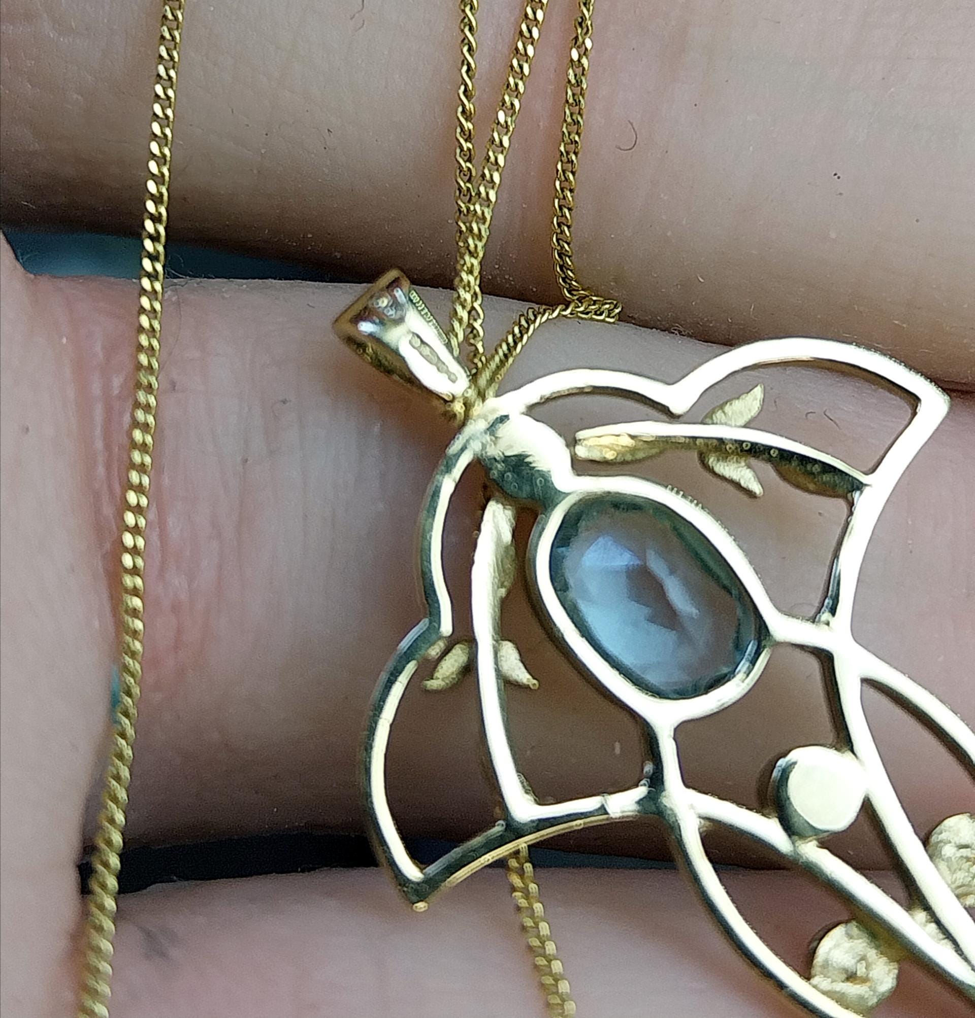 Vintage 9ct Gold Blue Topaz and Seed Pearl Pendant Necklace on 18" chain - 2.8g