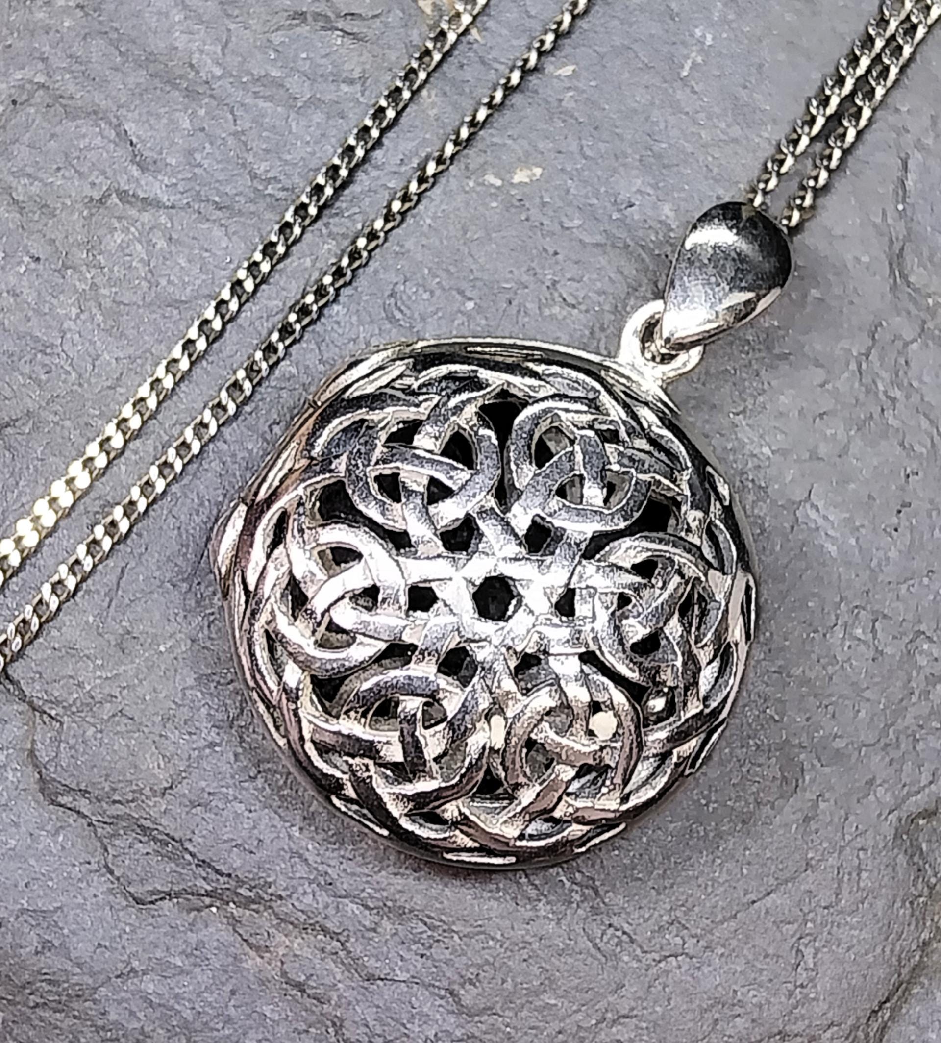 Kit Heath CELTIC Locket necklace - Sterling Silver -  on 17" Chain - 10.4g