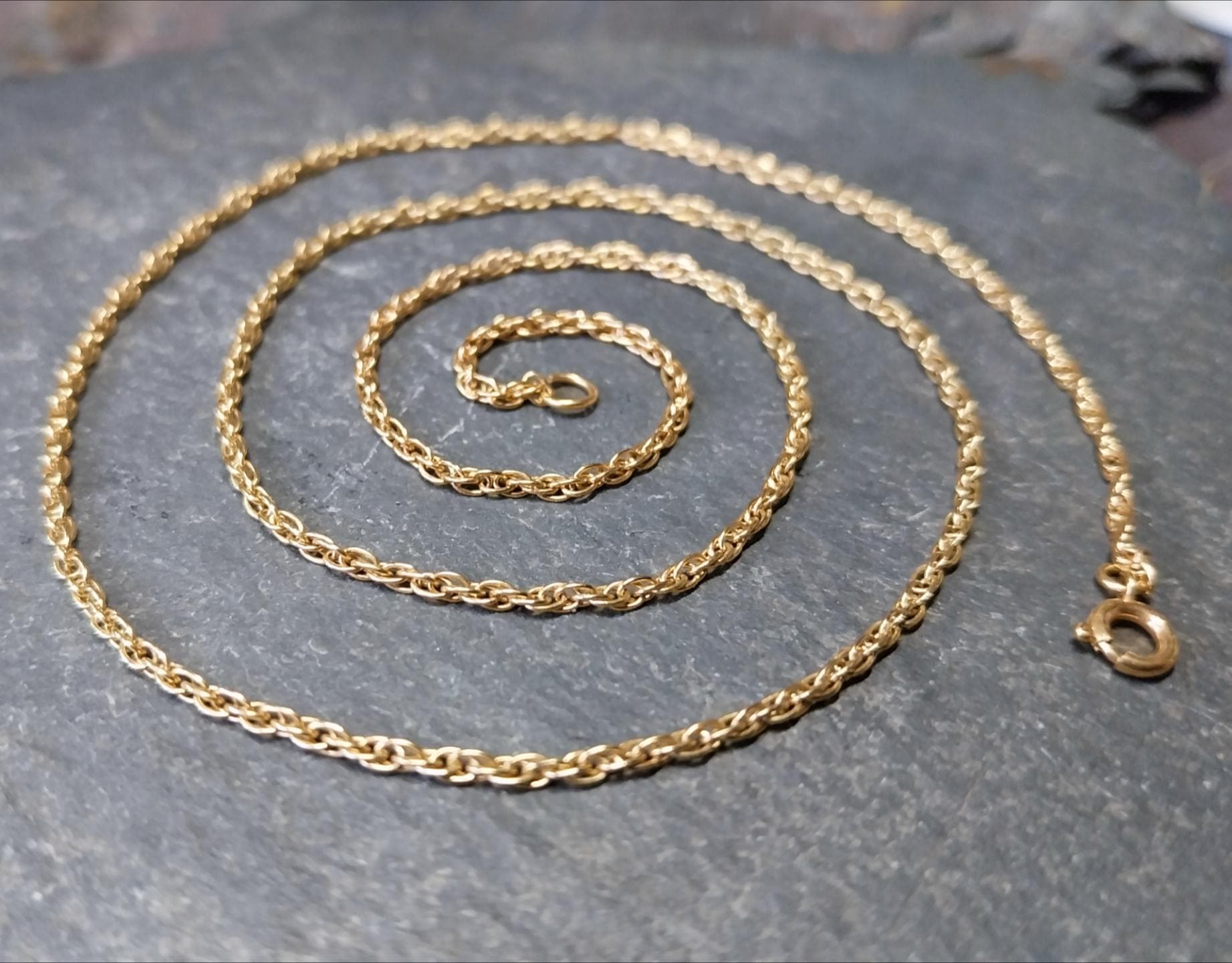 Vintage 9ct GOLD Prince of Wales Rope Chain Necklace, 18" - 3.6g