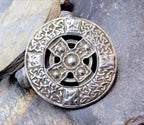 Huge Vintage CELTIC CROSS BROOCH, Henderson & Horner c 1946  - 23.4g