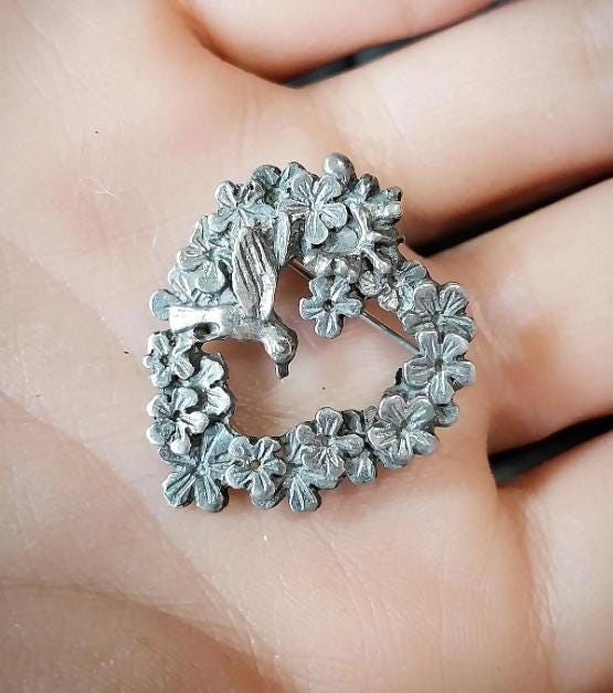 Vintage Sterling Silver HUMMINGBIRD BIRD Brooch - 6g