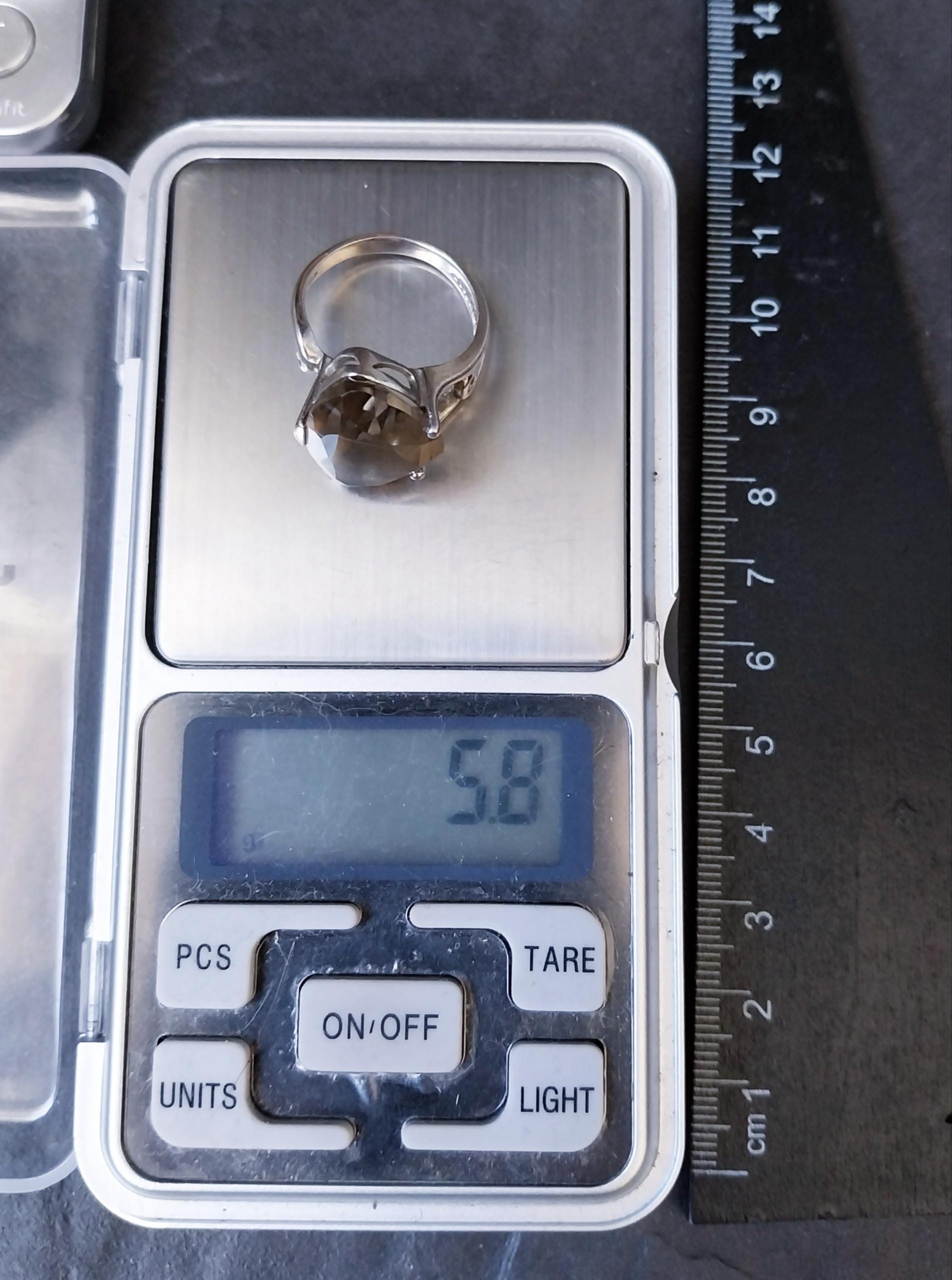 Vintage SILVER RING with Large Smoky Quartz - uk size P (us 7.5) - 5.8g
