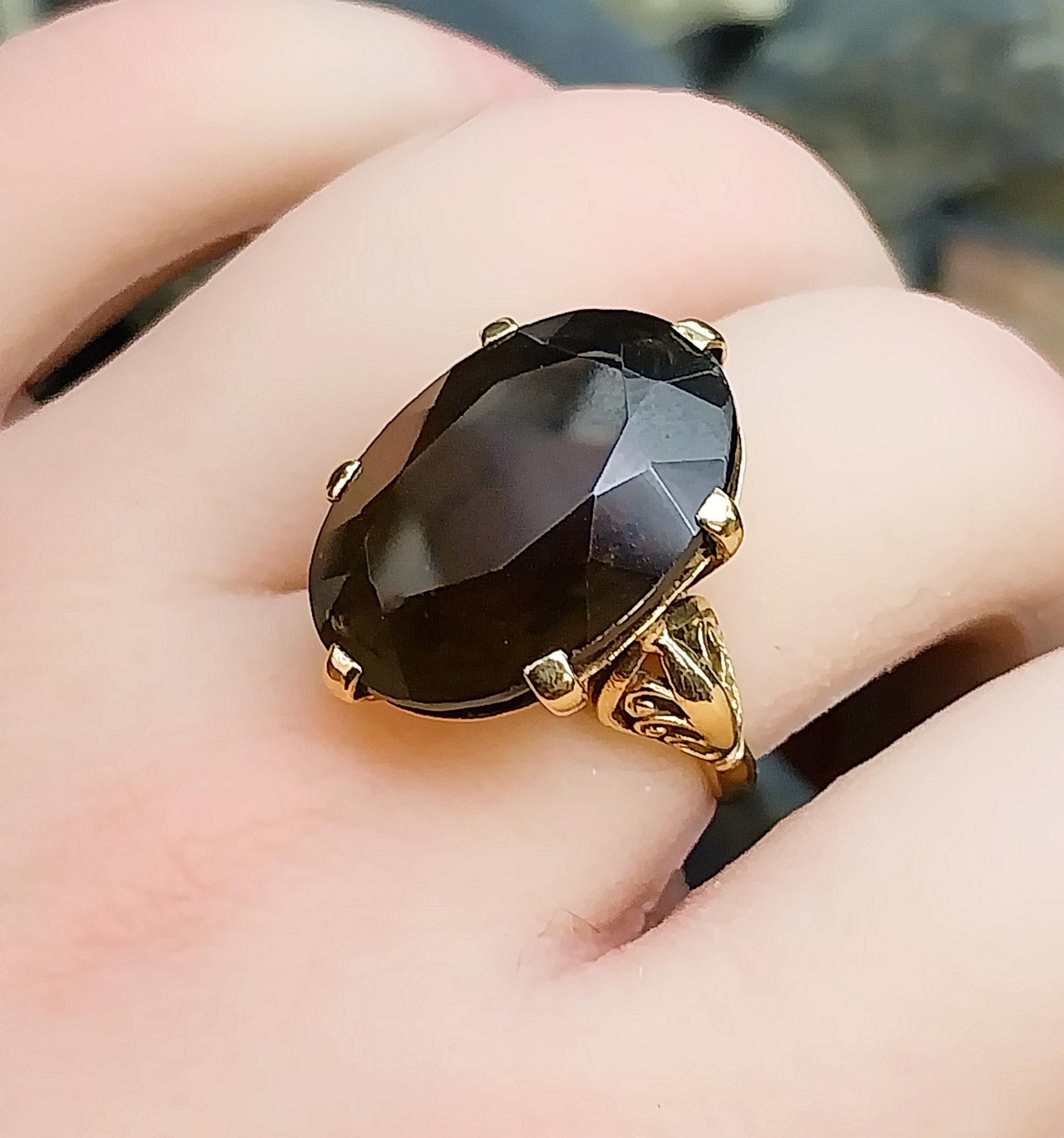 Huge Antique 9ct GOLD Smoky Quartz Ring - Size uk L (us 5.75) - 7.2g