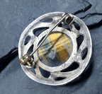 Sterling Silver MIRACLE TIGERS EYE Brooch -  Hallmarked Edinburgh - 12.9g