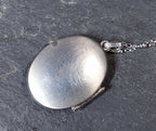 Vintage SILVER OVAL LOCKET - with Single Rose on 18" Chain - 3.2g