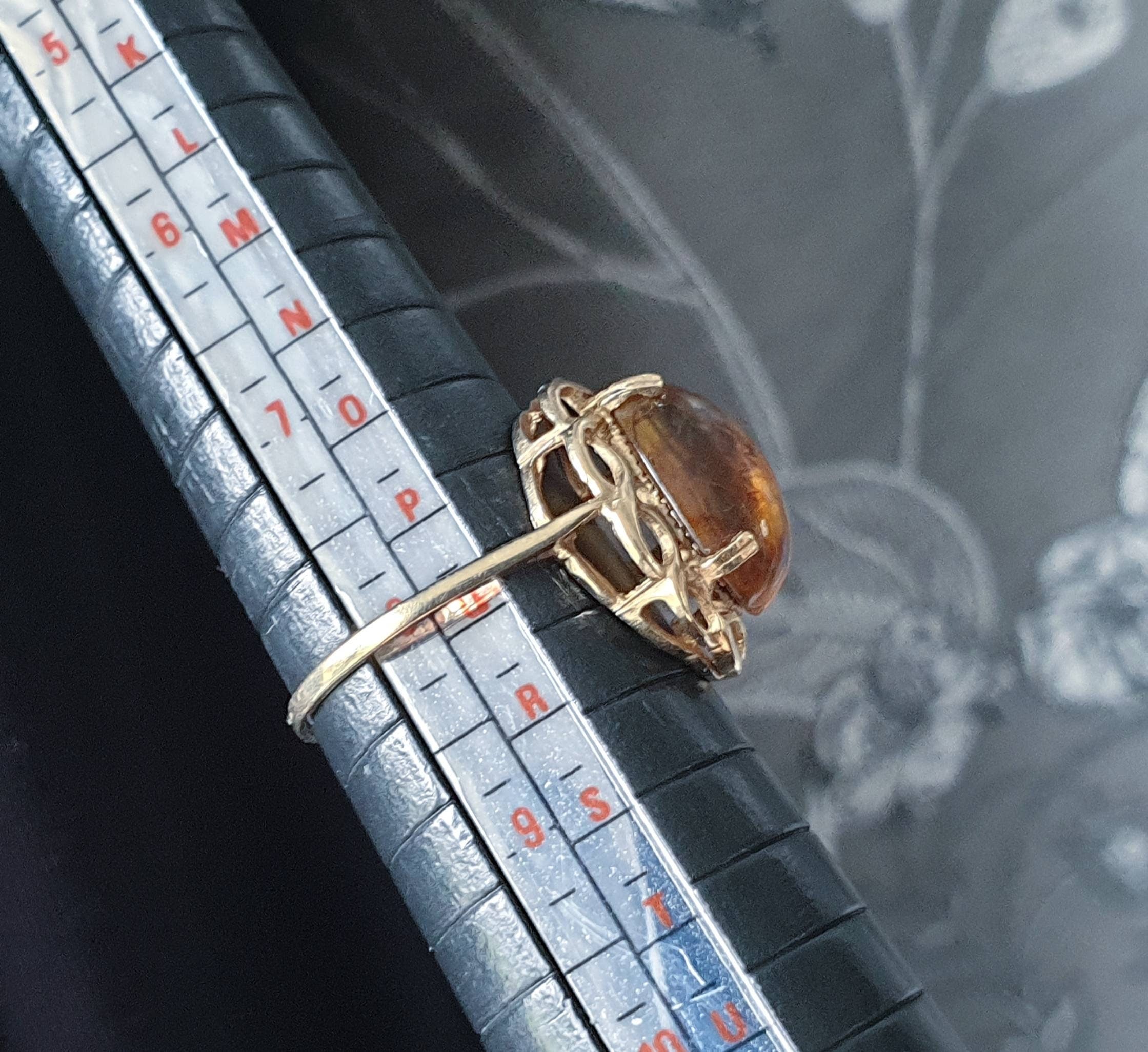 Vintage 9ct GOLD FIRE AMBER Ring - Size uk Q (us 8) - 2.5g