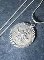 Vintage SILVER St Christopher Necklace Pendant Charm -  20" Chain - 8.8g