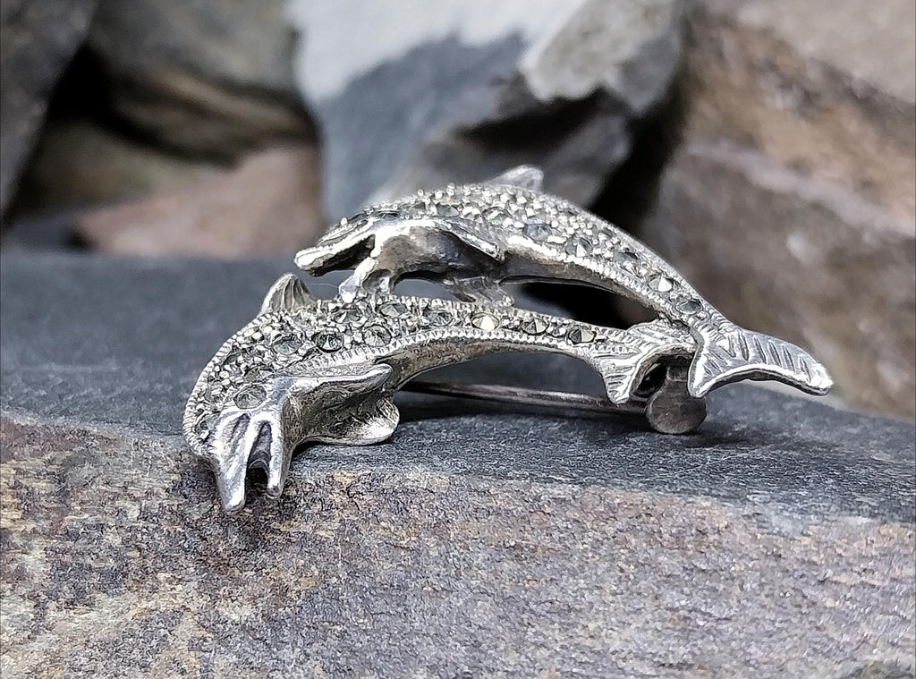 Vintage Sterling Silver Dolphin BROOCH  - Pin 5.9g