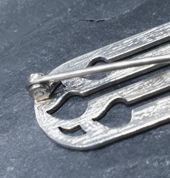 Vintage Sterling Silver Brooch - Art Deco Candles - Edinburgh Hallmarks - 5g