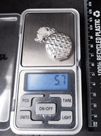 Large Silver Circular LOCKET with Four Leaf Clover Pattern on 18" Chain - 5.7g