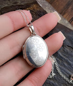 Vintage SILVER LOCKET - Oval with Four Flowers on 18" Chain - 4g