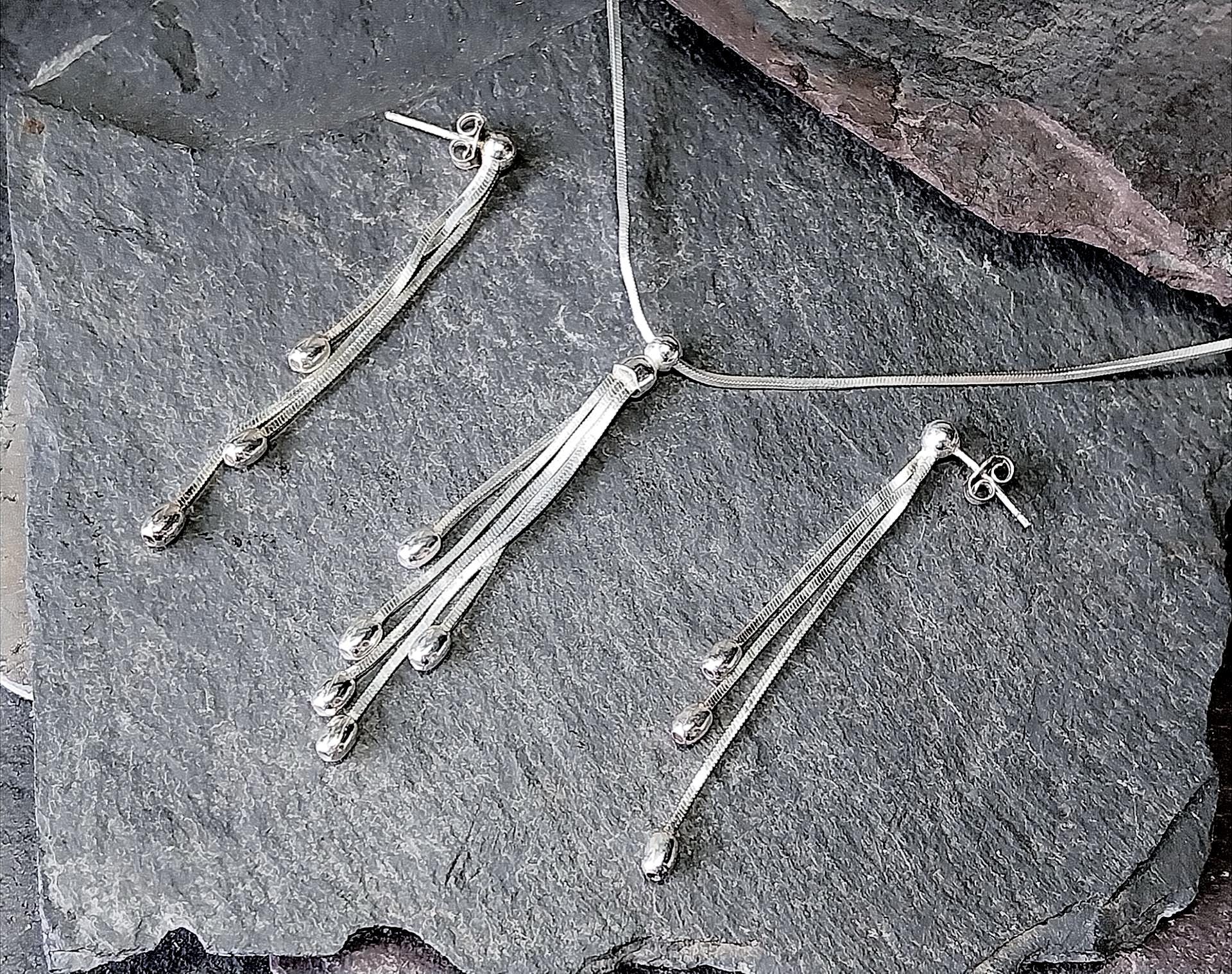 French STERLING SILVER Necklace and Matching Earrings Gift Set - Multi Strand - 10.1g