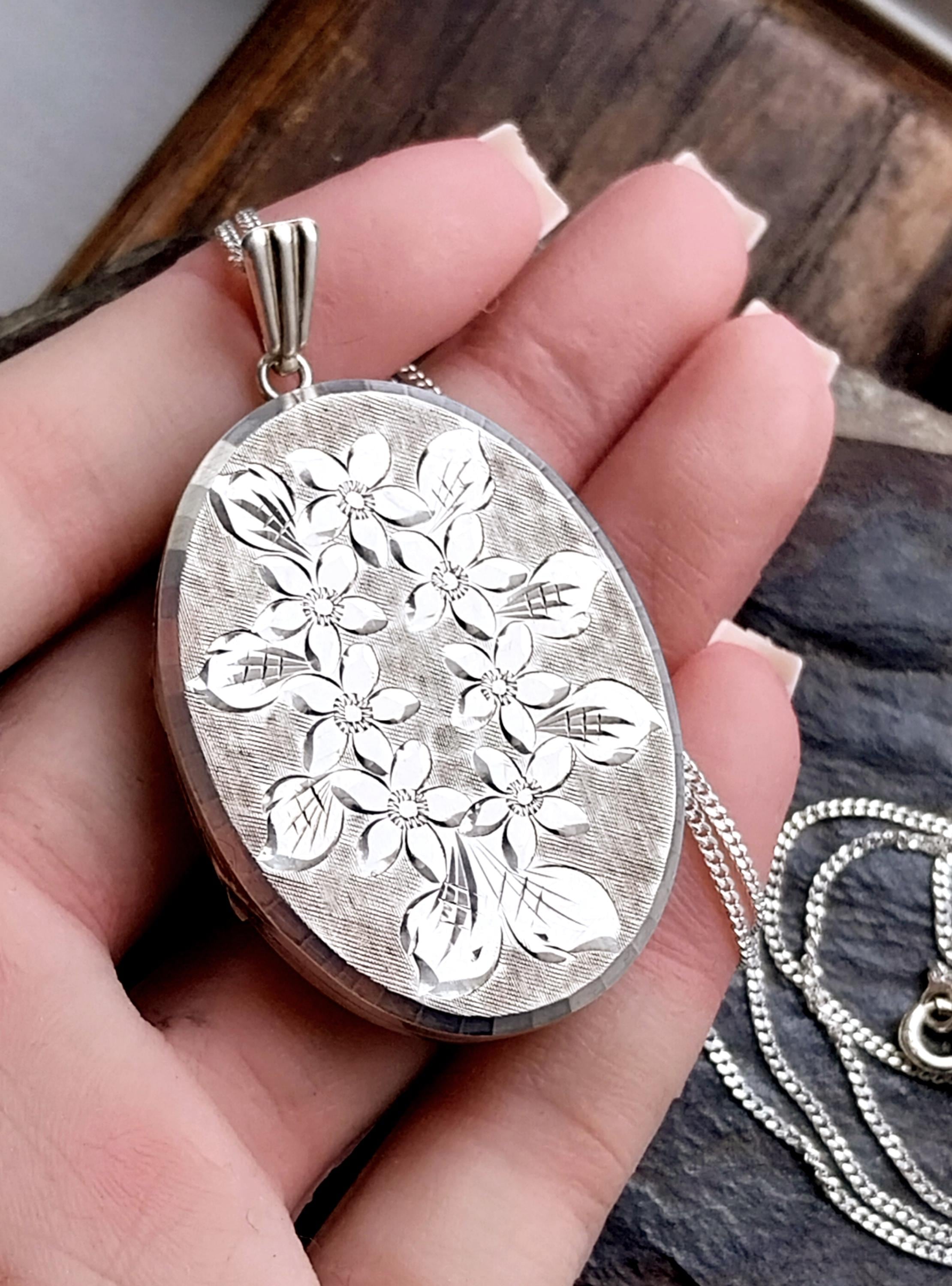 Huge Georg Jensen SILVER LOCKET Necklace, 7 Flowers on  20" Chain - 16.7g