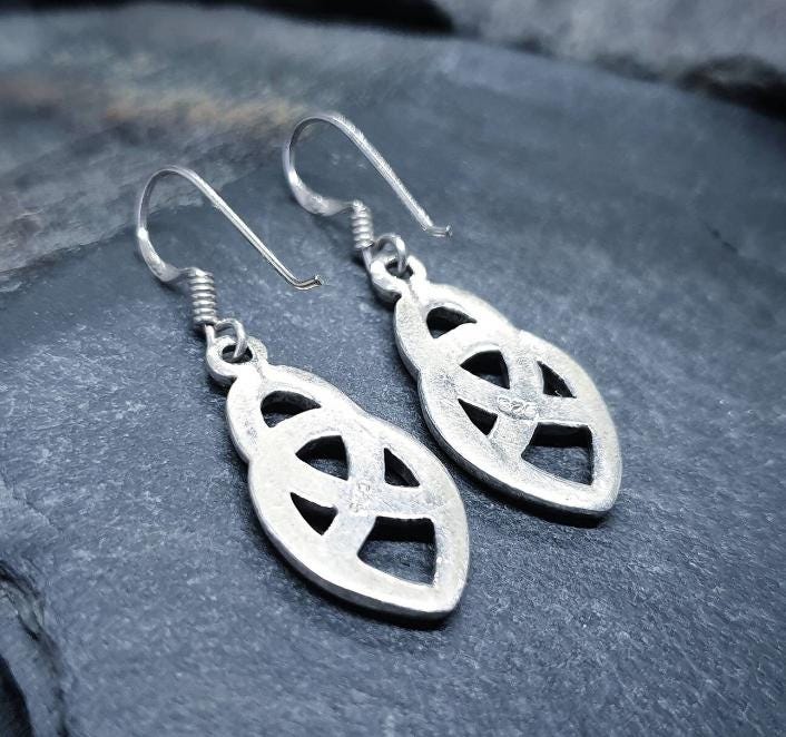 Sterling Silver CELTIC KNOT Dangling Earrings - 4.8g