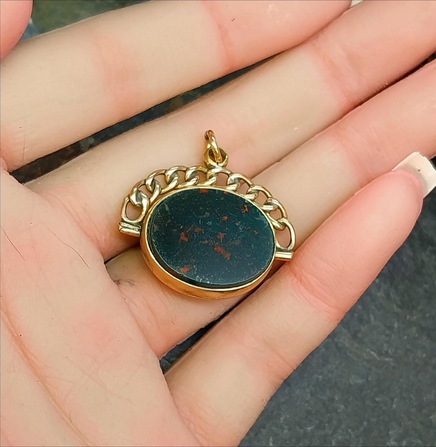 Antique 9ct GOLD BLOODSTONE & CARNELIAN Fob Pendant - Spinner - Hallmarked c.1835 - 6.1g