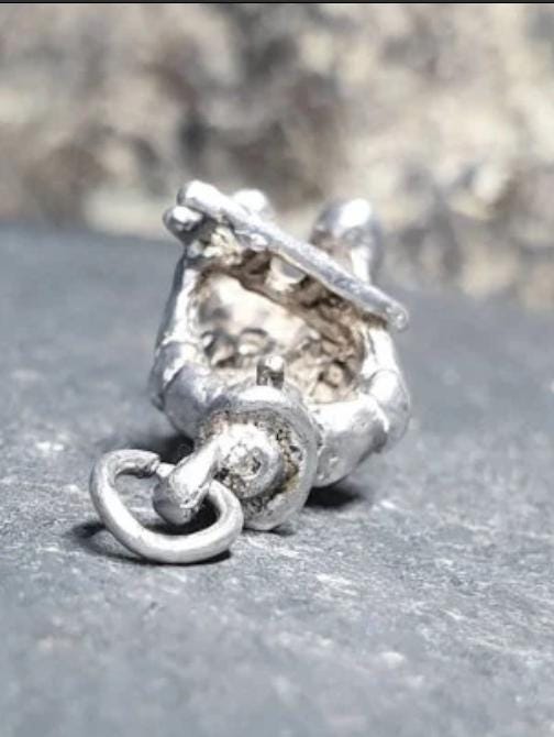 Vintage SILVER CLOWN CHARM - Circus, Creepy, Bracelet Charm 4.1g