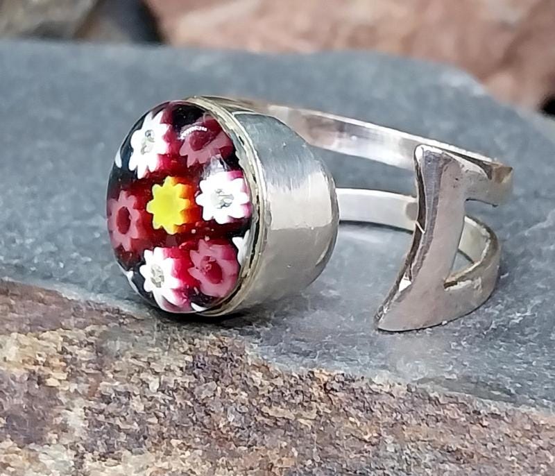 Sterling SILVER CAITHNESS Glass Ring - Millefiori adjustable size - 7.6g