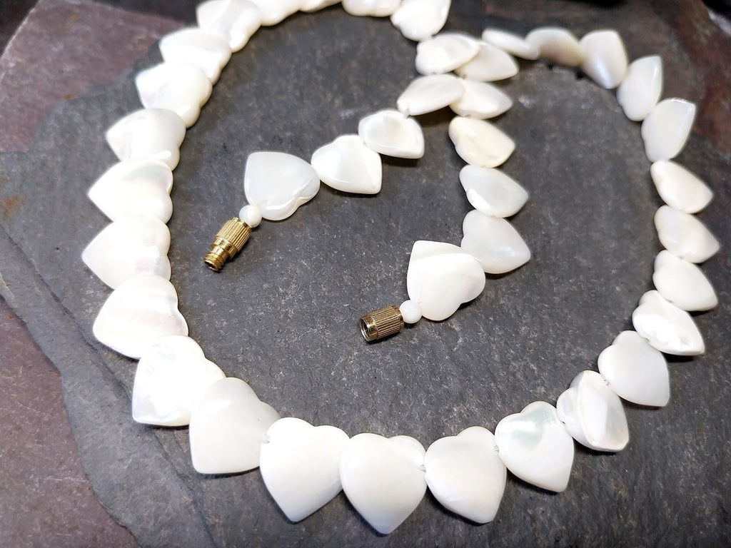 Vintage Mother of Pearl Heart Bead Necklace - 28g