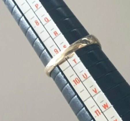 Vintage 9ct GOLD Heart Signet Ring - Size uk S (us 9) - 3.5g