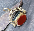 9ct GOLD Triple Spinner Watch Fob Pendant - Bloodstone, Onyx & Carnelian - 5.6g
