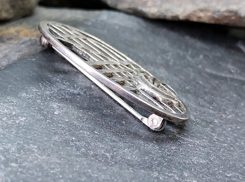 Sterling SILVER Oval Celtic ROSE Brooch - Carrick Jewellery 5.3g