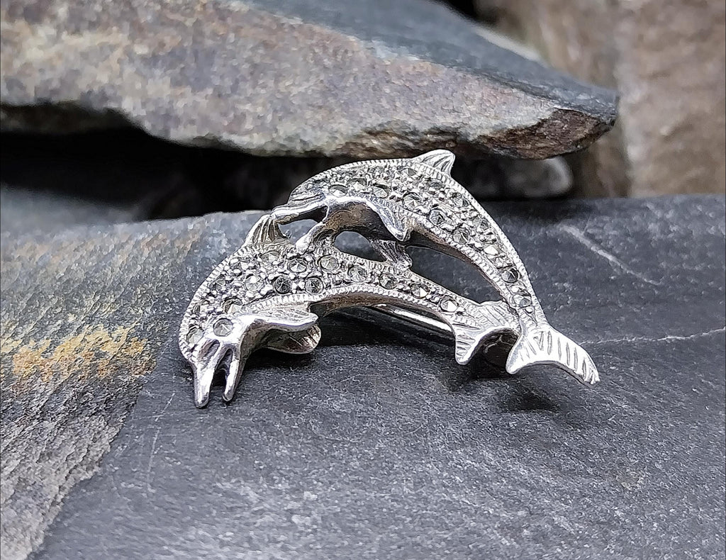Vintage Sterling Silver Dolphin BROOCH  - Pin 5.9g