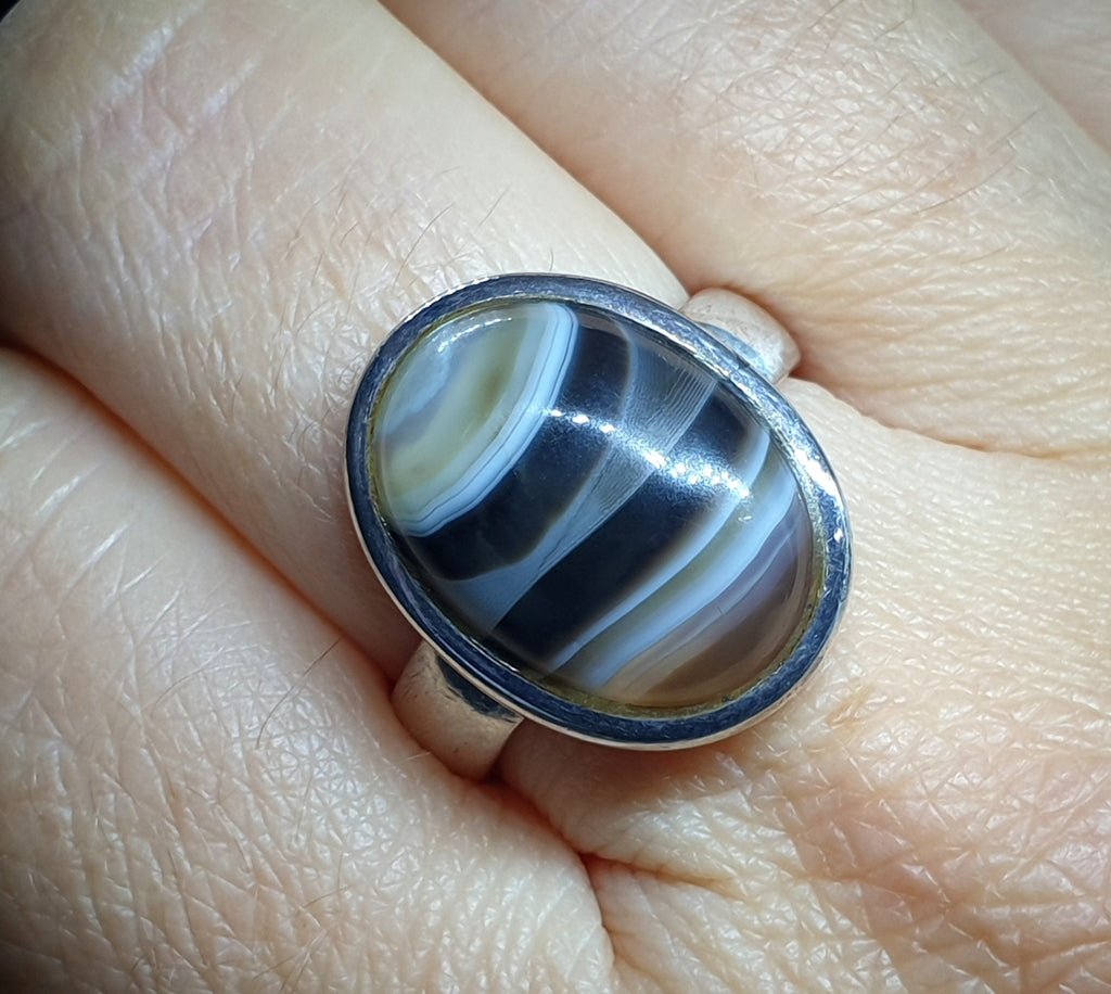 Vintage SILVER BANDED AGATE Ring - Landscape Agate - Size uk O (us 7) - 7.5g