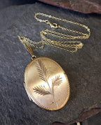Large Vintage Gold LOCKET Necklace, Ferns - Rolled Gold with 18" Chain - 10.6g