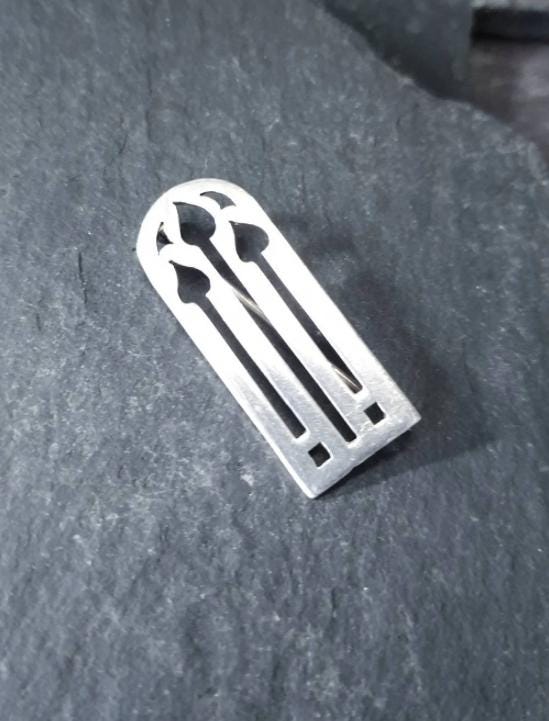 Vintage Sterling Silver Brooch - Art Deco Candles - Edinburgh Hallmarks - 5g