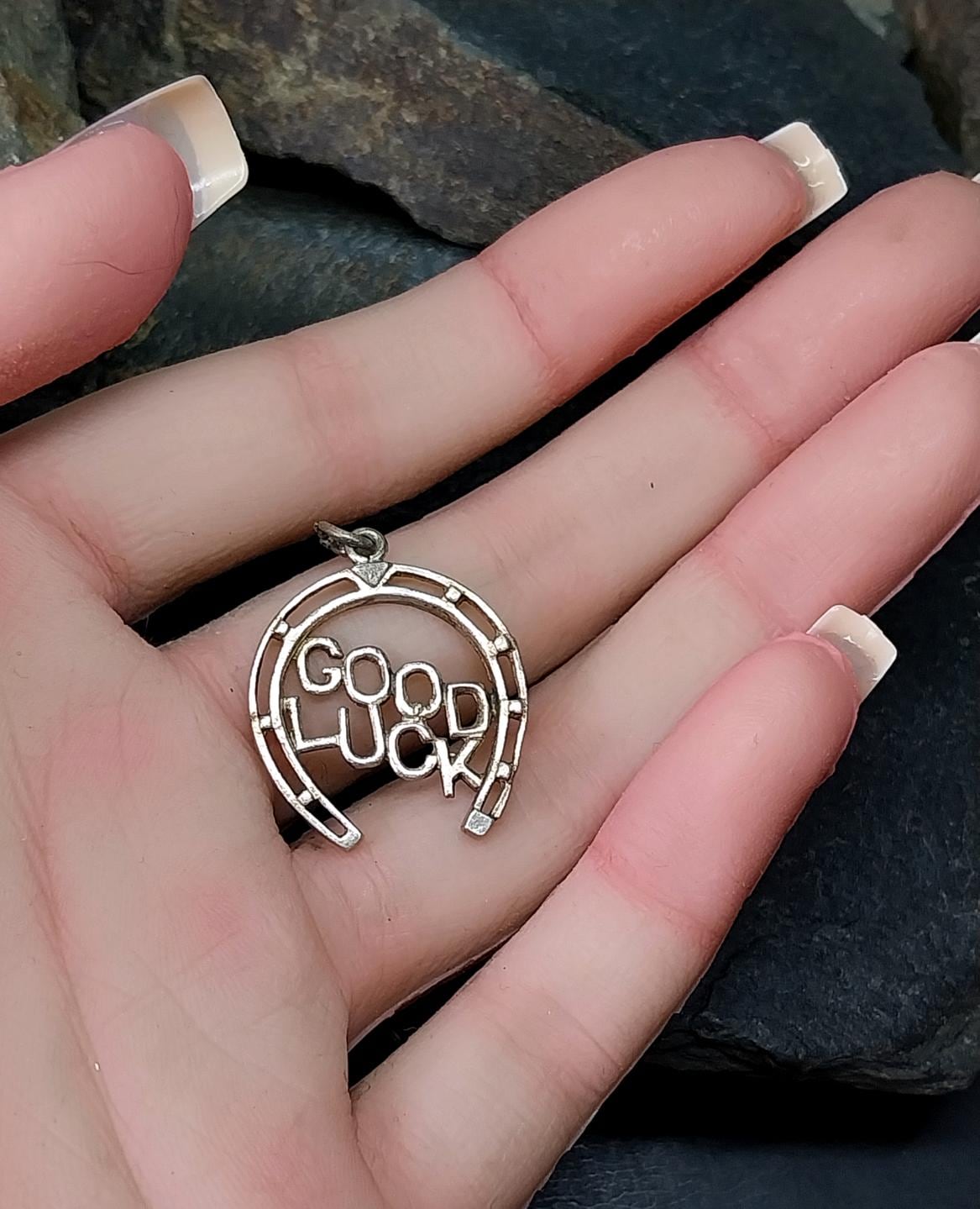 Vintage Silver HORSESHOE Charm - Goodluck for bracelet or pendant  - 2.7g