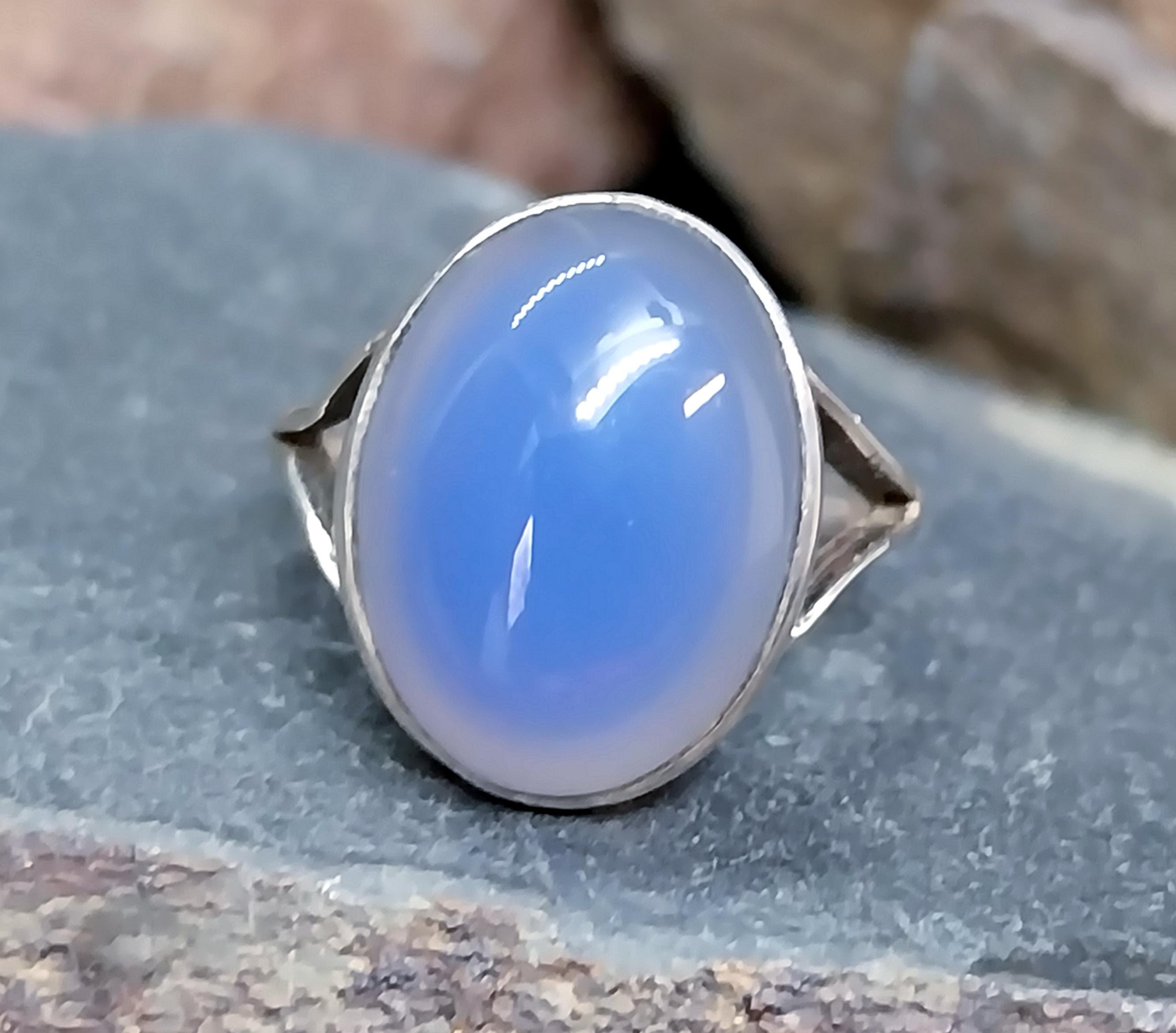 Vintage Sterling Silver Blue MOONSTONE RING - Ethereal - uk size N (6.5) - 3.6g