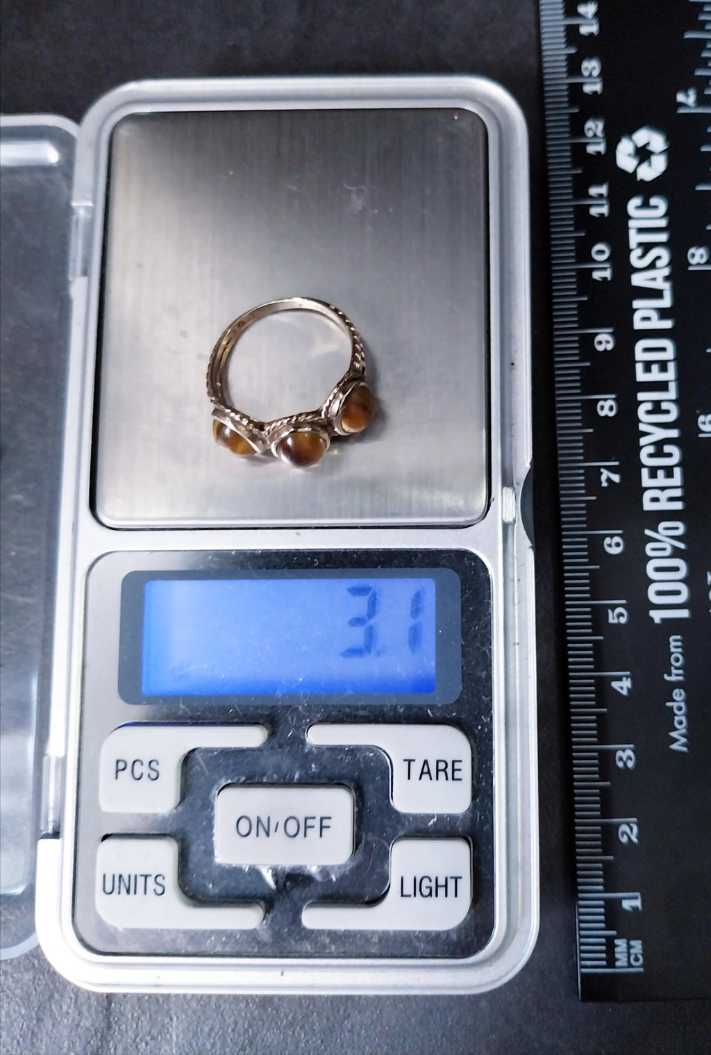 Vintage 9ct GOLD Triple Tigers Eye Ring - Size uk O (us 7) - 3.1g