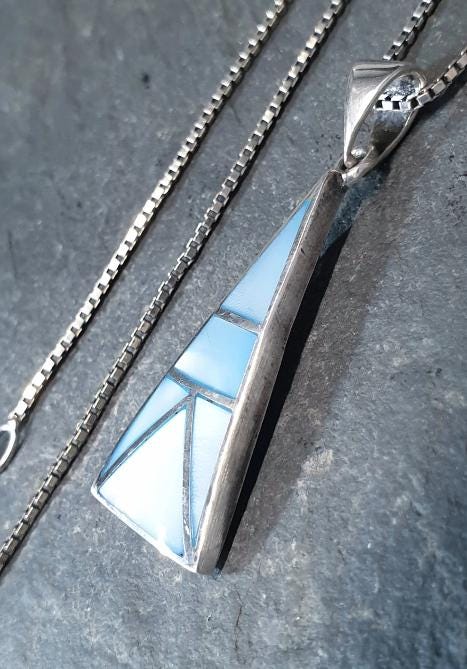 Sterling Silver Vintage Blue MOP Necklace Pendant Drop - with 16" chain - 6.1g