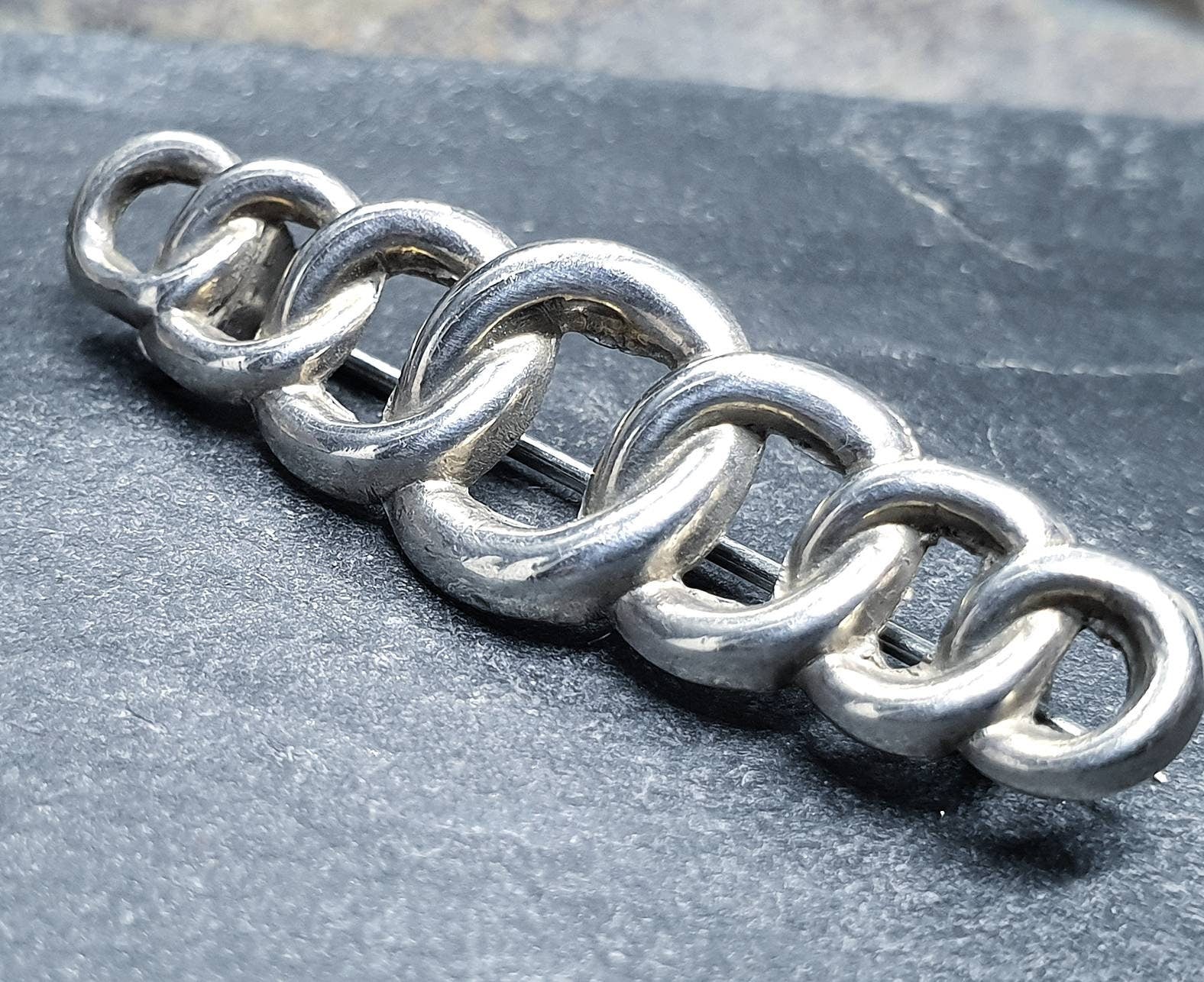 Antique Sterling Silver Lovers Knot Brooch - Edwardian Chester Hallmarks circa 1905 - 2.1g