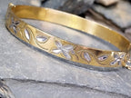 Vintage 9ct Rolled GOLD BANGLE - White Floral Design with Safety Chain - 13.3g