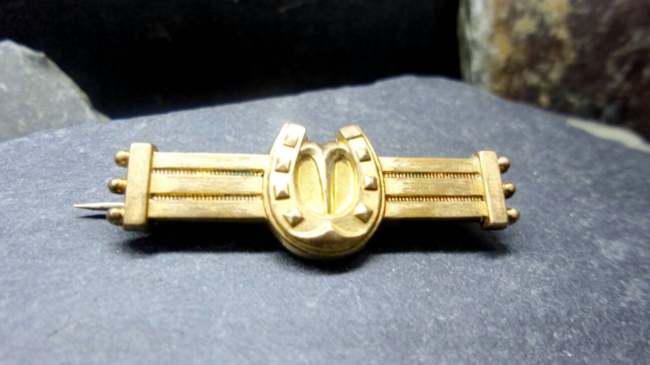 Antique GOLD Front HORSESHOE BROOCH - Good luck, mourning, Victorian Curios